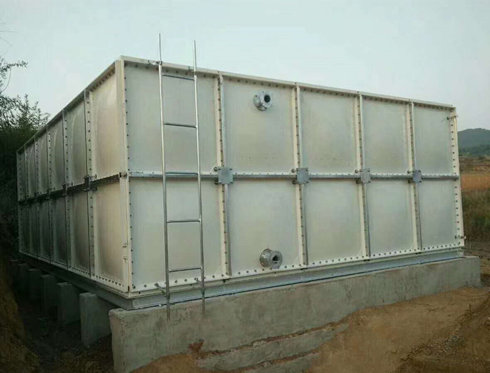 玻璃鋼水箱的價(jià)格