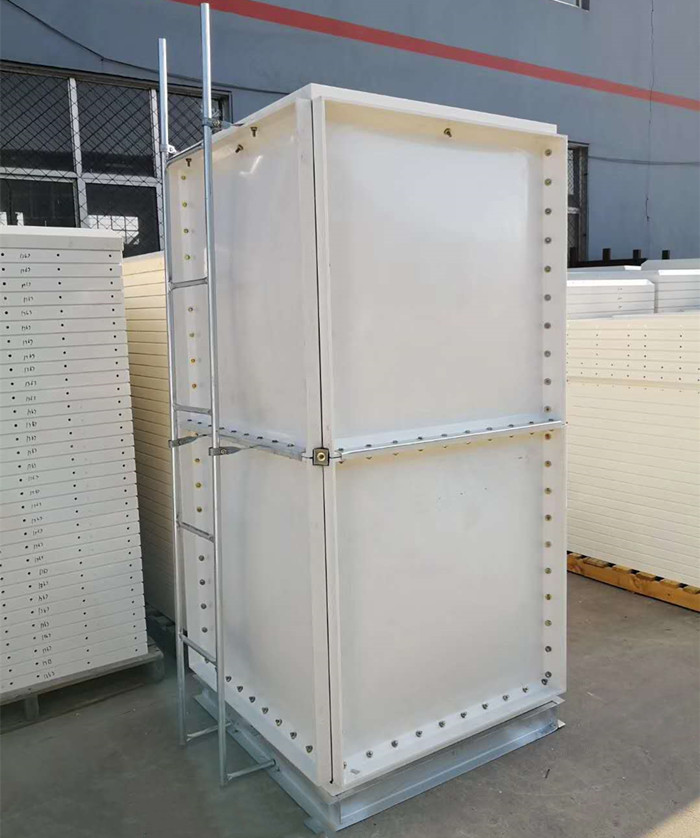 玻璃鋼水箱是如何設(shè)計(jì)的？