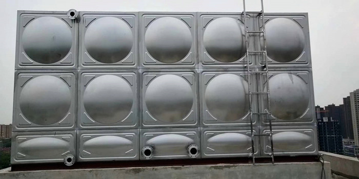 不銹鋼水箱的主要產(chǎn)品特點(diǎn):