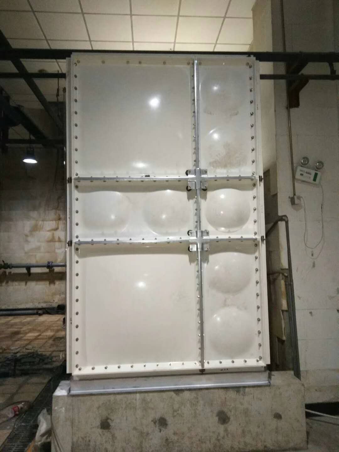 玻璃鋼水箱的日常維護(hù)