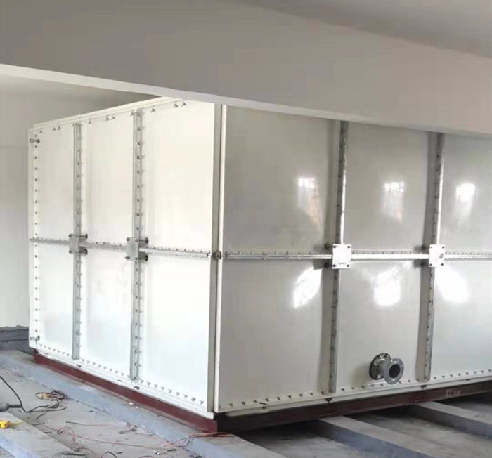 玻璃鋼水箱如何達(dá)到好的使用效果？