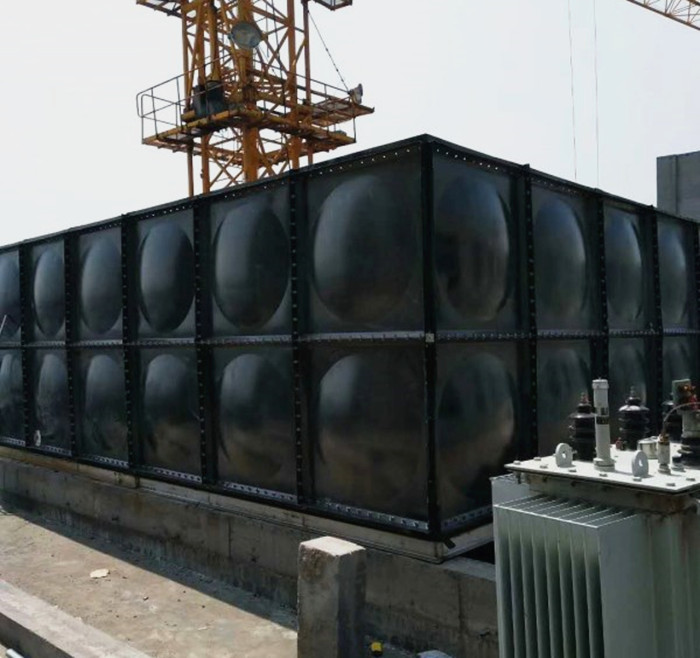 低價(jià)格的搪瓷鋼板水箱經(jīng)特殊工藝非常受歡迎