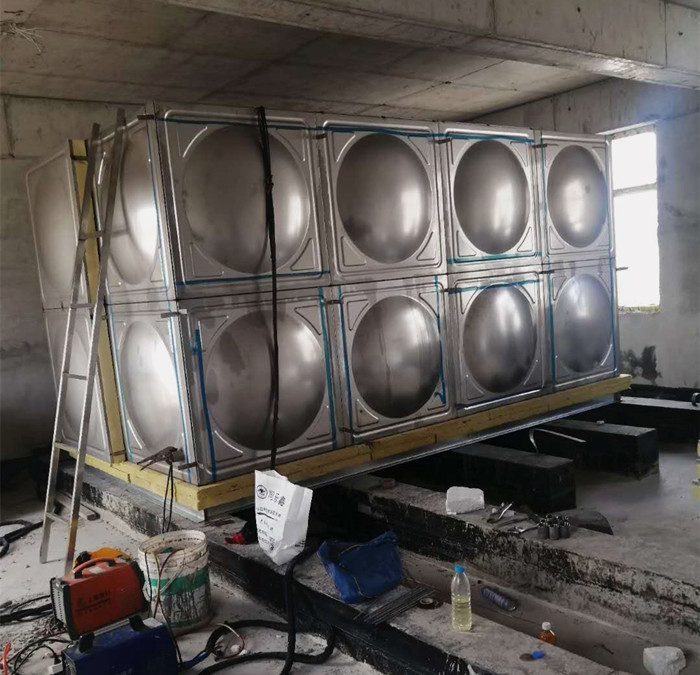 安裝不銹鋼水箱的步驟有哪些？