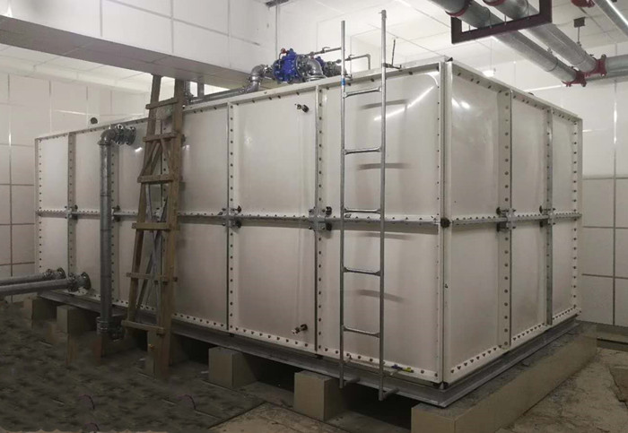 玻璃鋼水箱漏水原因及如何預(yù)防漏水