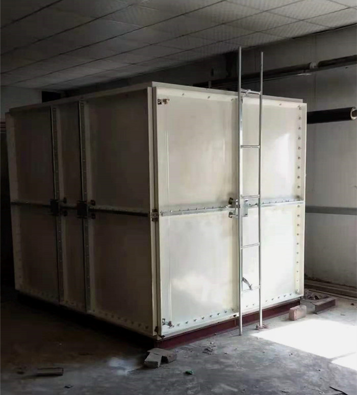 工業(yè)玻璃鋼水箱價(jià)格是怎么計(jì)算的?