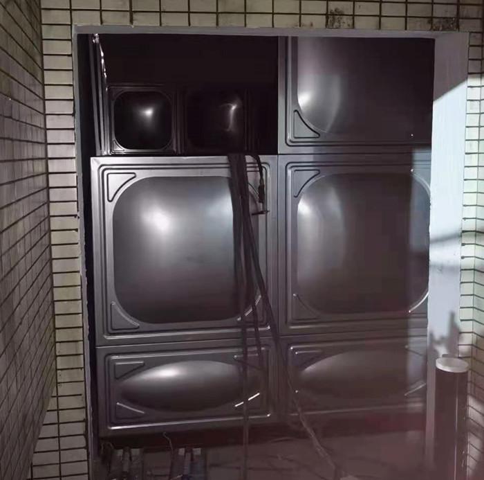 不銹鋼水箱長青苔了怎么回事？