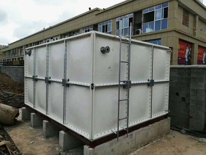 玻璃鋼水箱施工時應注意什么？