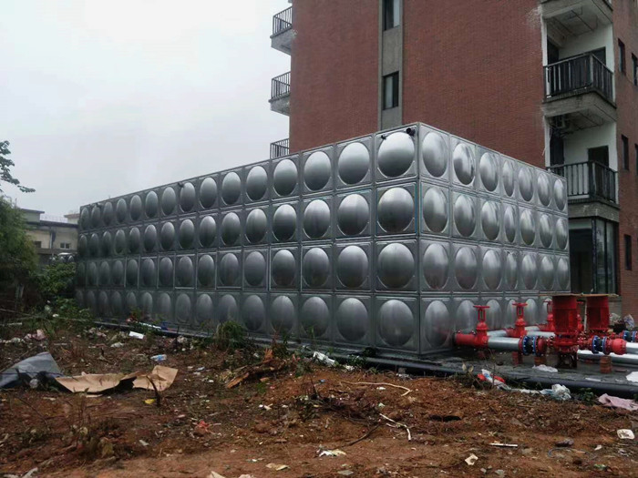 細(xì)說不銹鋼水箱的定制要求