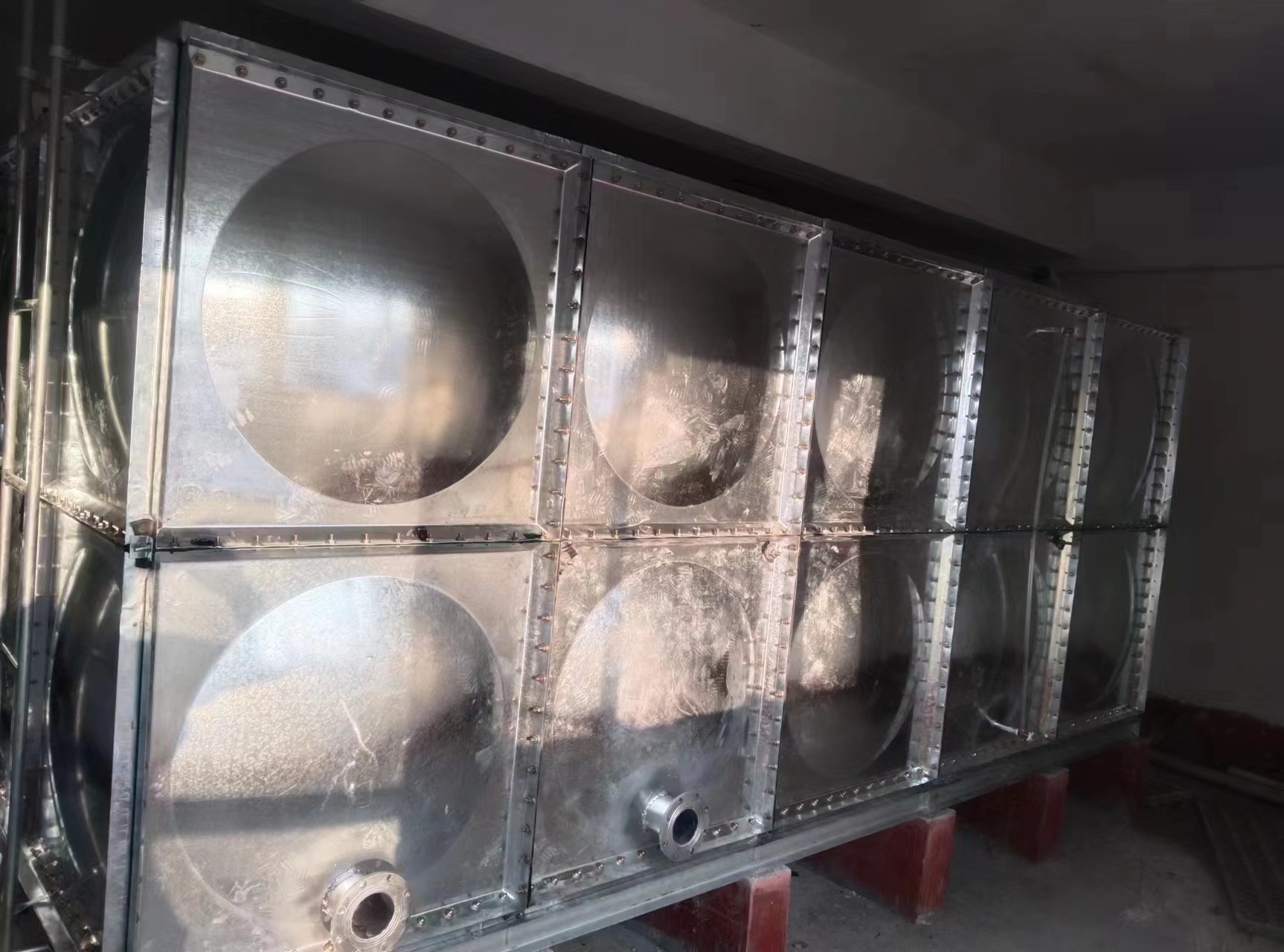 山東30立方鍍鋅鋼板水箱