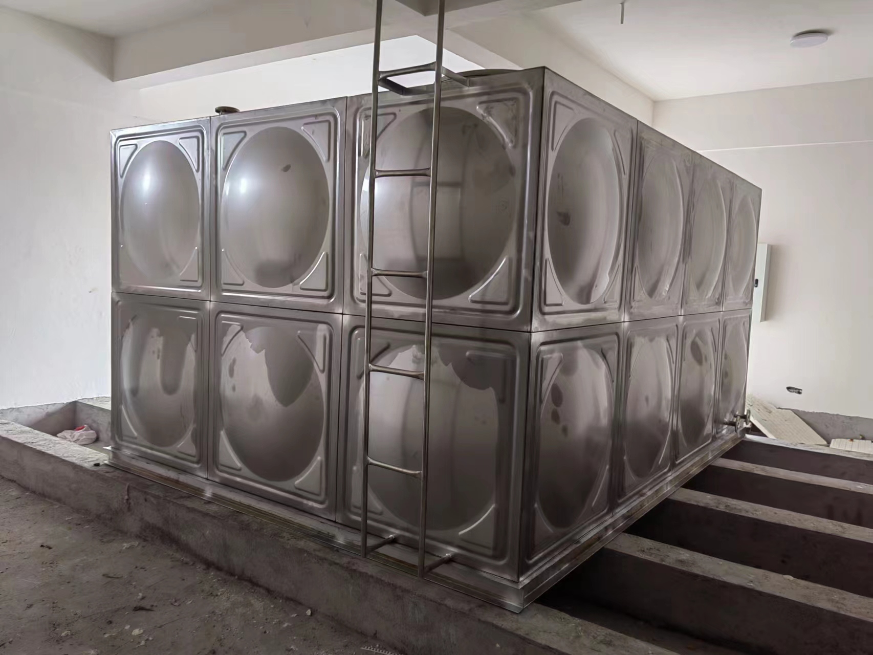 河南不銹鋼水箱