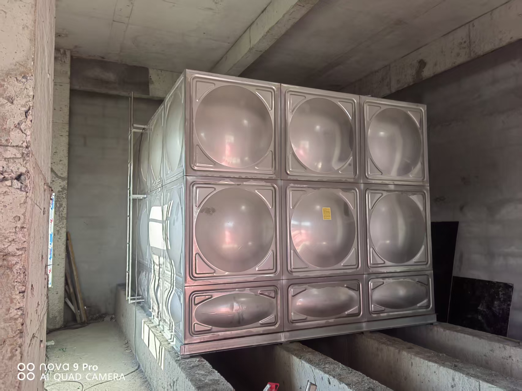 準(zhǔn)噶爾旗紅進(jìn)塔不銹鋼消防水箱